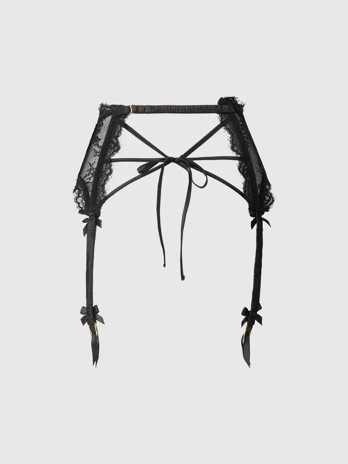 Fredericks Of Hollywood Couples Luella Lace Garter Belt Fredericks Of Hollywood Couples Luella Lace Garter Belt