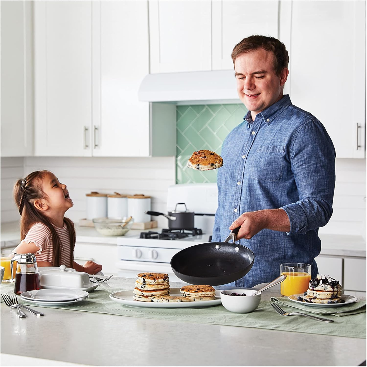 Calphalon Classic Hard-Anodized Nonstick Cookware Y489490