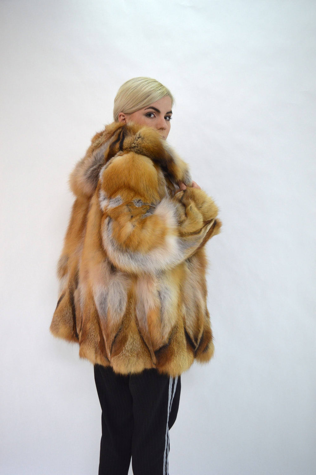 Red Fox Fur Hooded Coat W61614