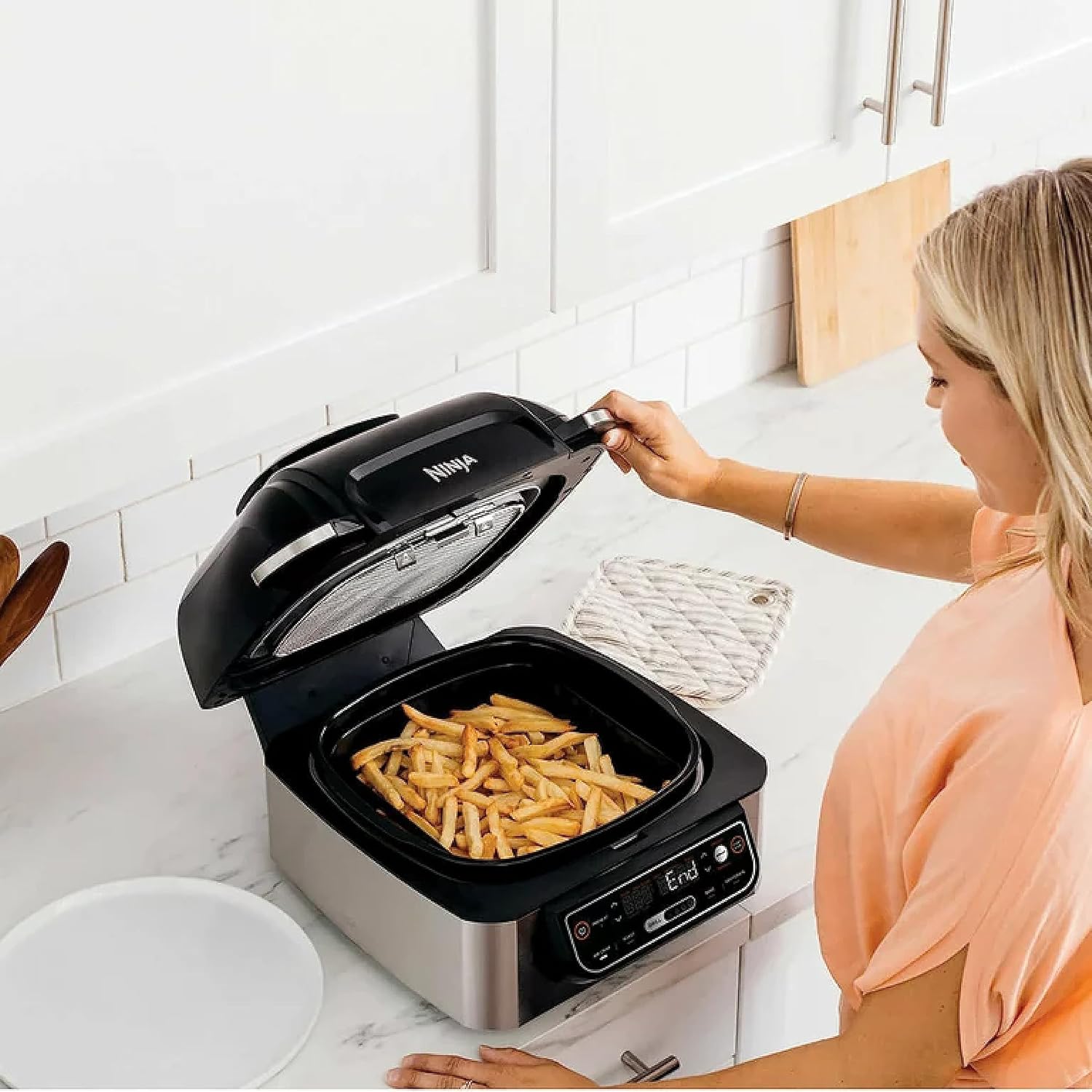 5-in-1 Indoor Grill with 4-Quart Air Fryer X611836