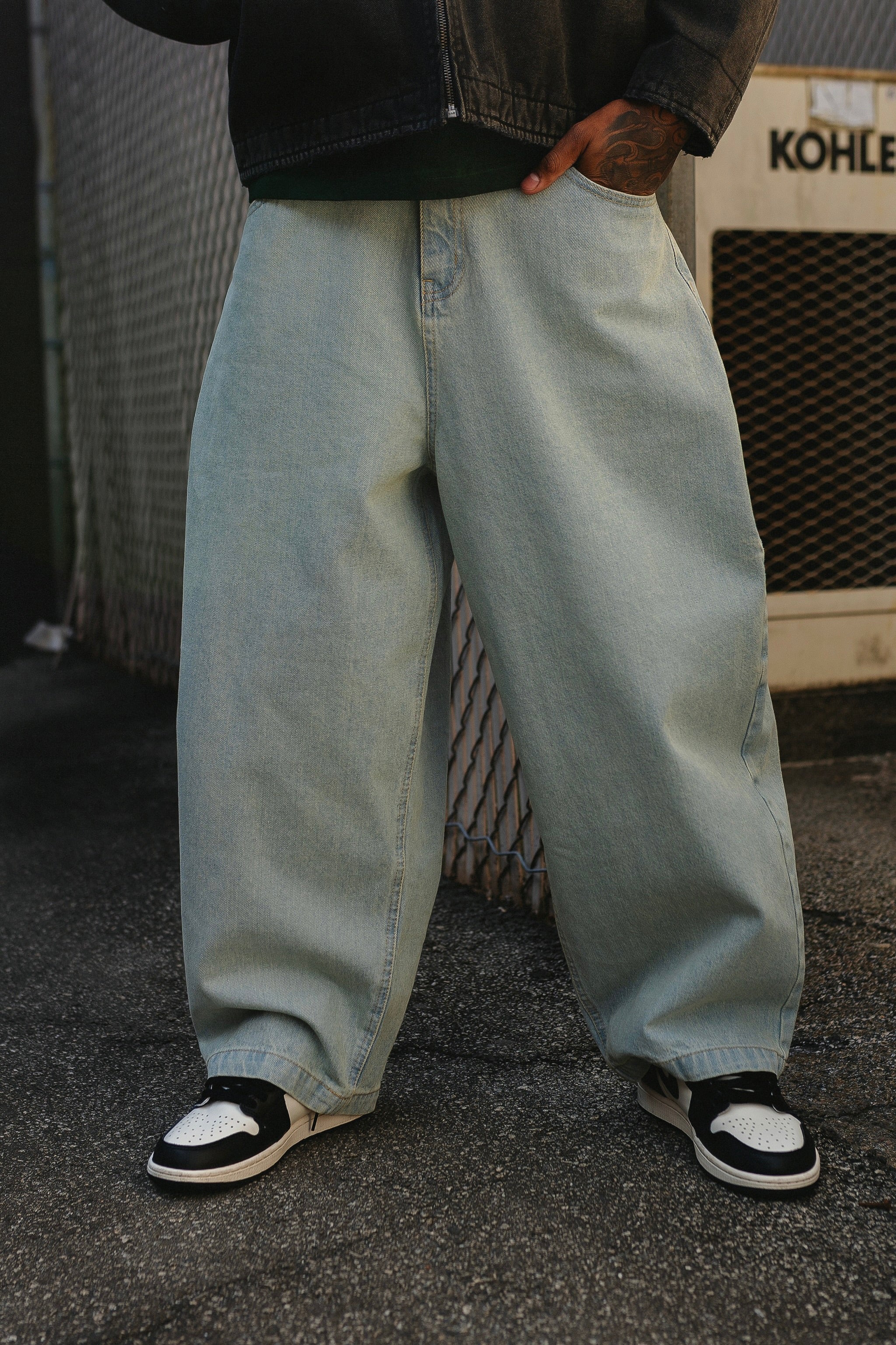 Balloon Denim Jeans