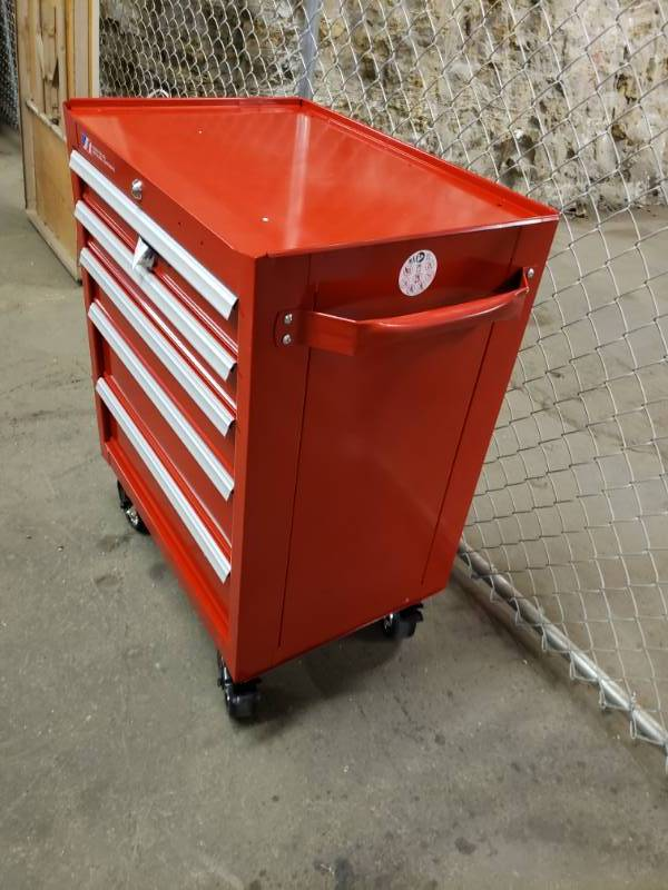 26.5-in W x 34-in H 5-Drawer Steel Rolling Tool Cabinet P504