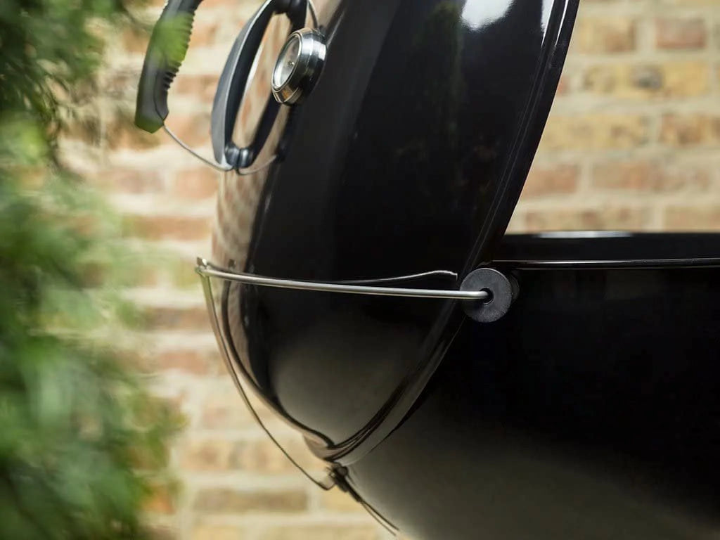 22-Inch Black Charcoal Grill G185184