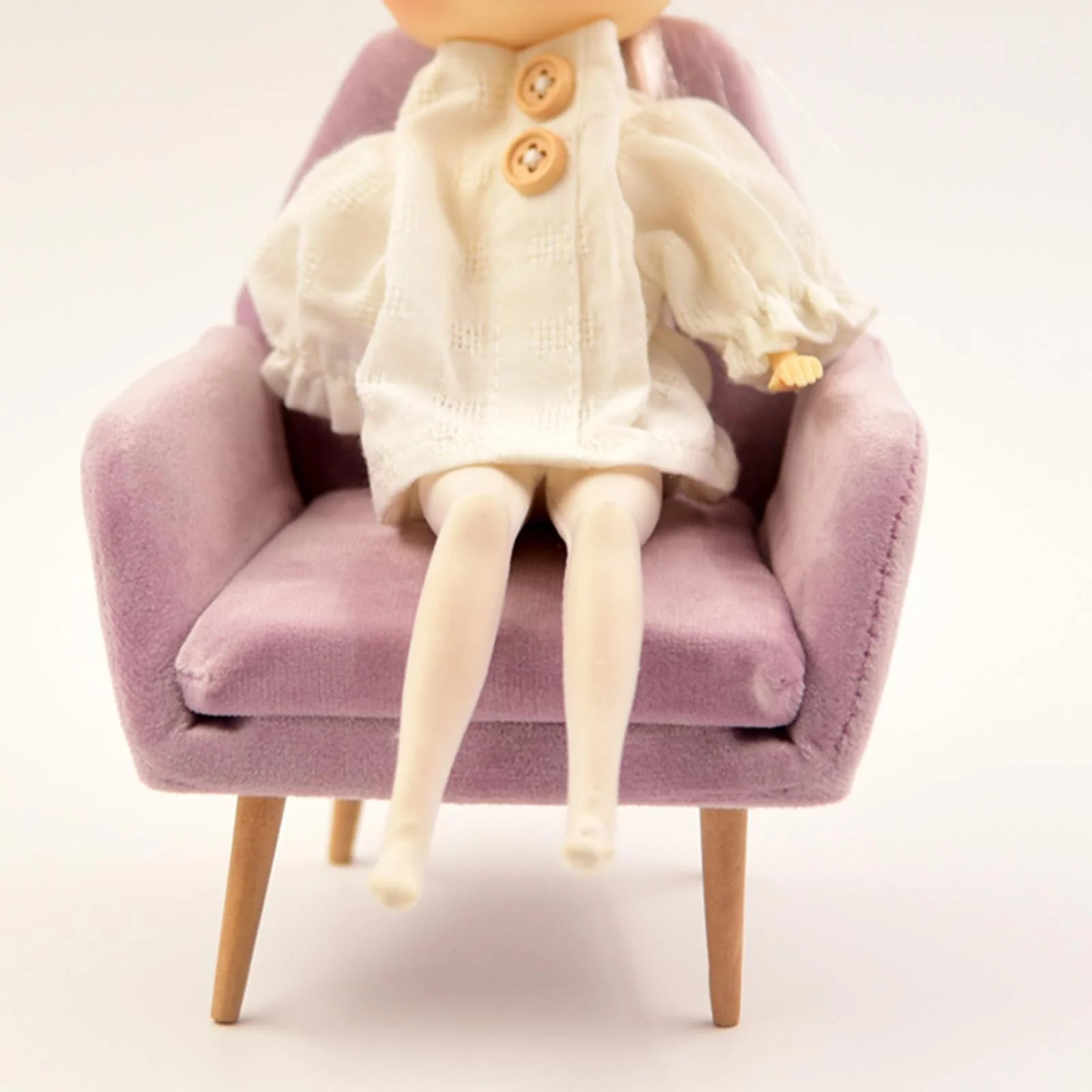 Pink Single Sofa Dollhouse Furniture 14.5x13x10.5cm Z76066
