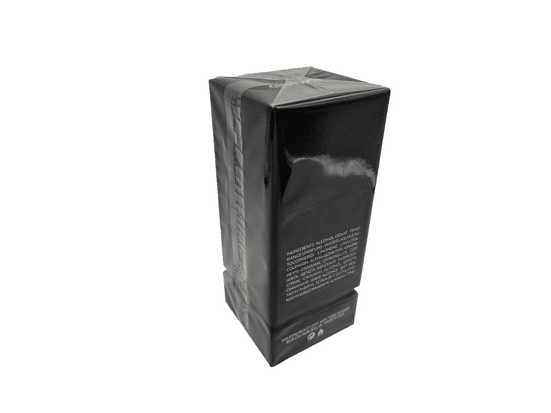1.0 Oz Eau De Parfum Spray T494078
