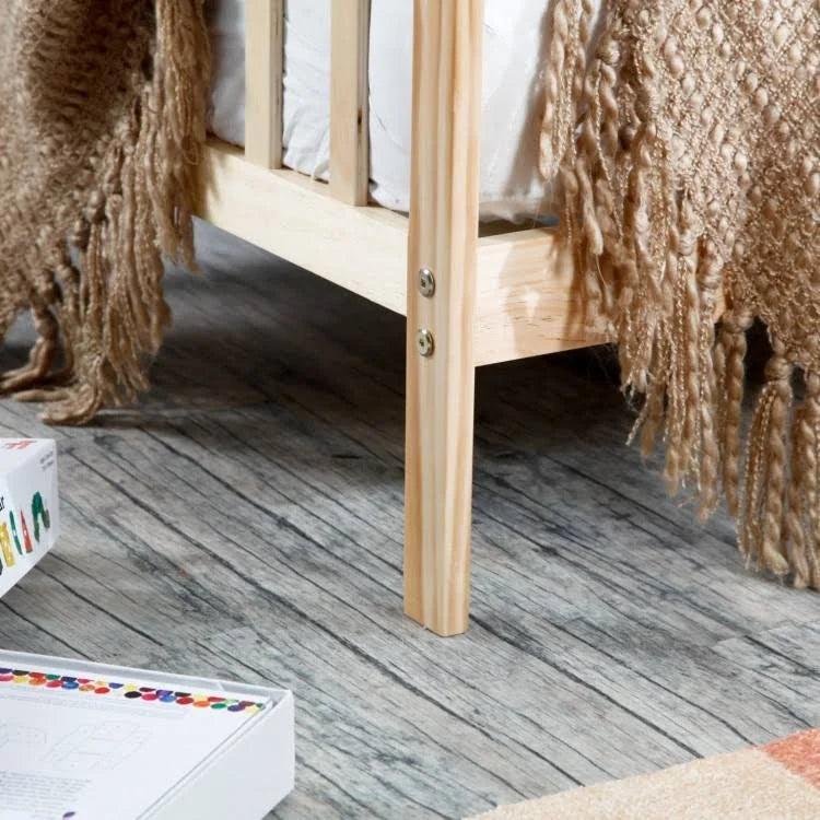 Solid Wood Toddler Bed (Natural) Z411