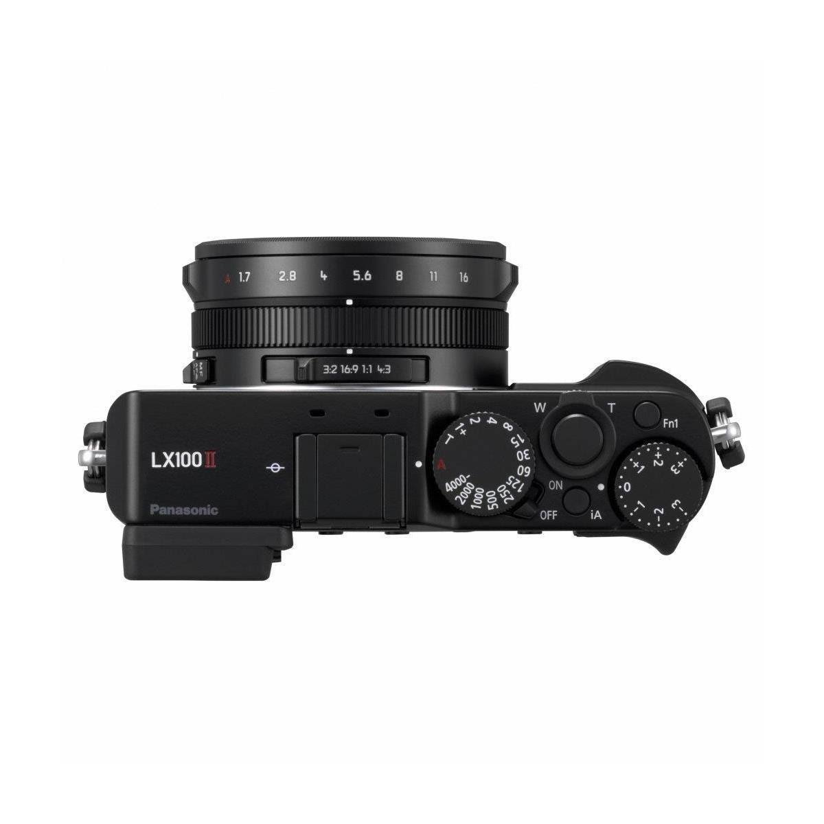 Black Digital Camera Y567675