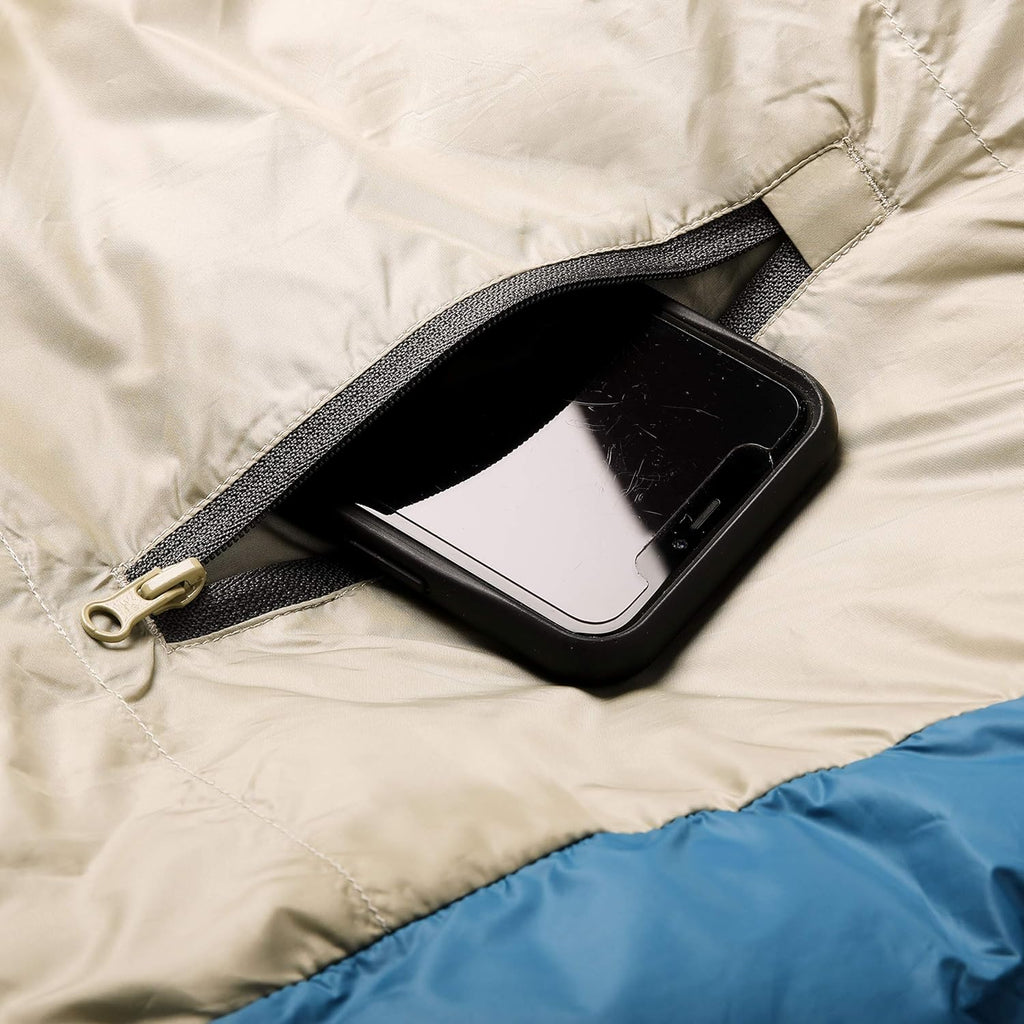 20 Degree 550 Down Fill Sleeping Bag and Water Filtration System with Pouches and Accessories Backpacking Bundle Q213968