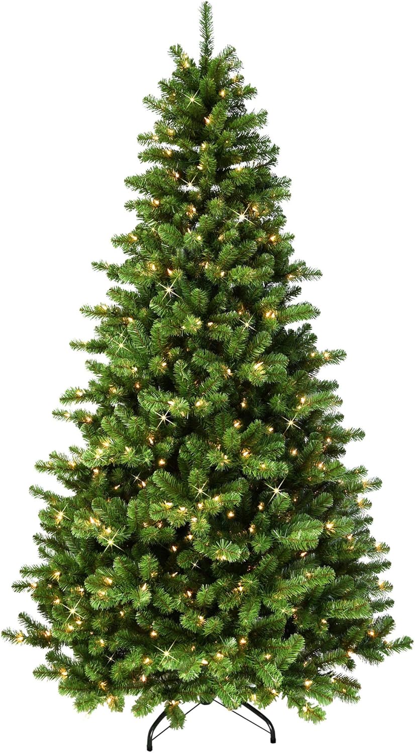 7.5’ Pre-Lit Artificial Tree with Clear Lights D7096