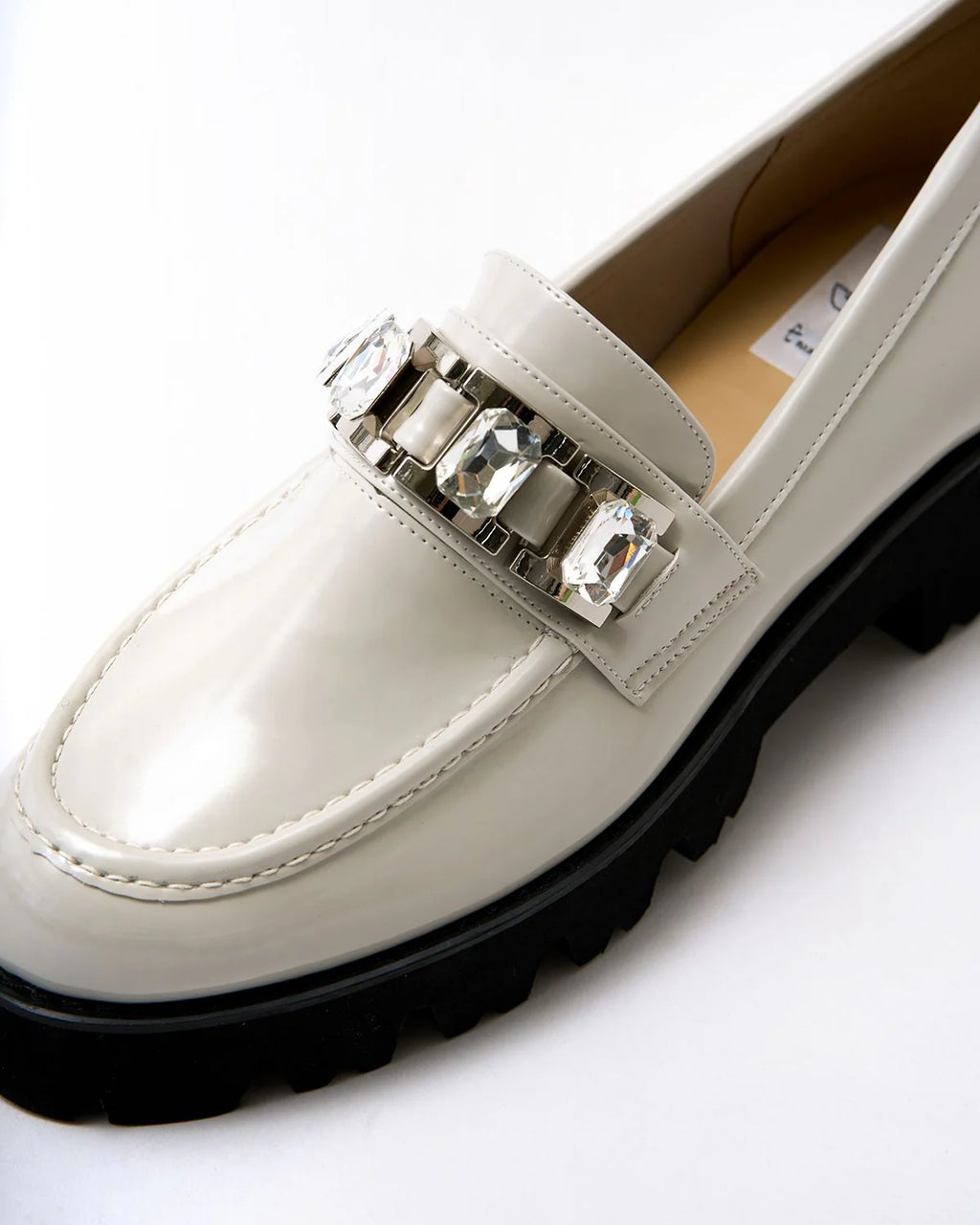Track Sole Beaded Loafers H69262