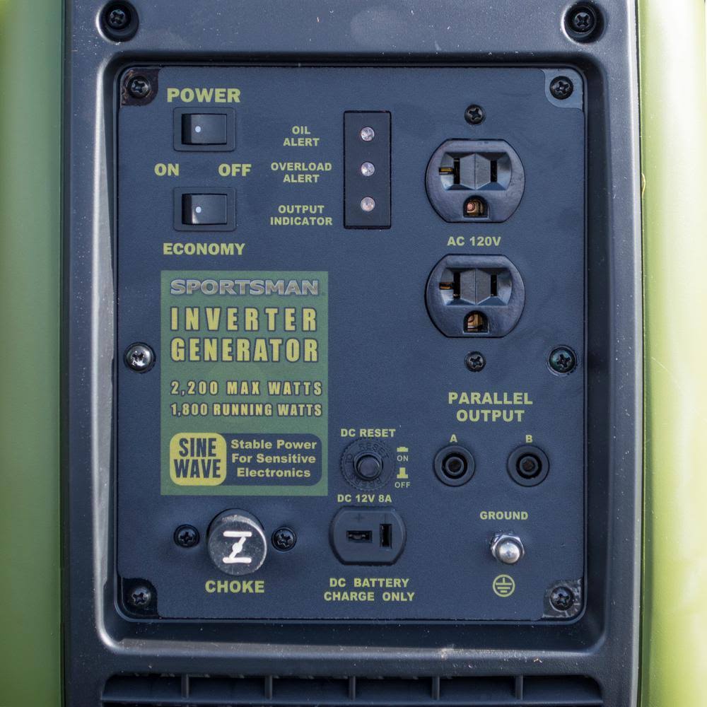 Portable Digital Inverter Generator 2200/1800-Watt Gasoline L768