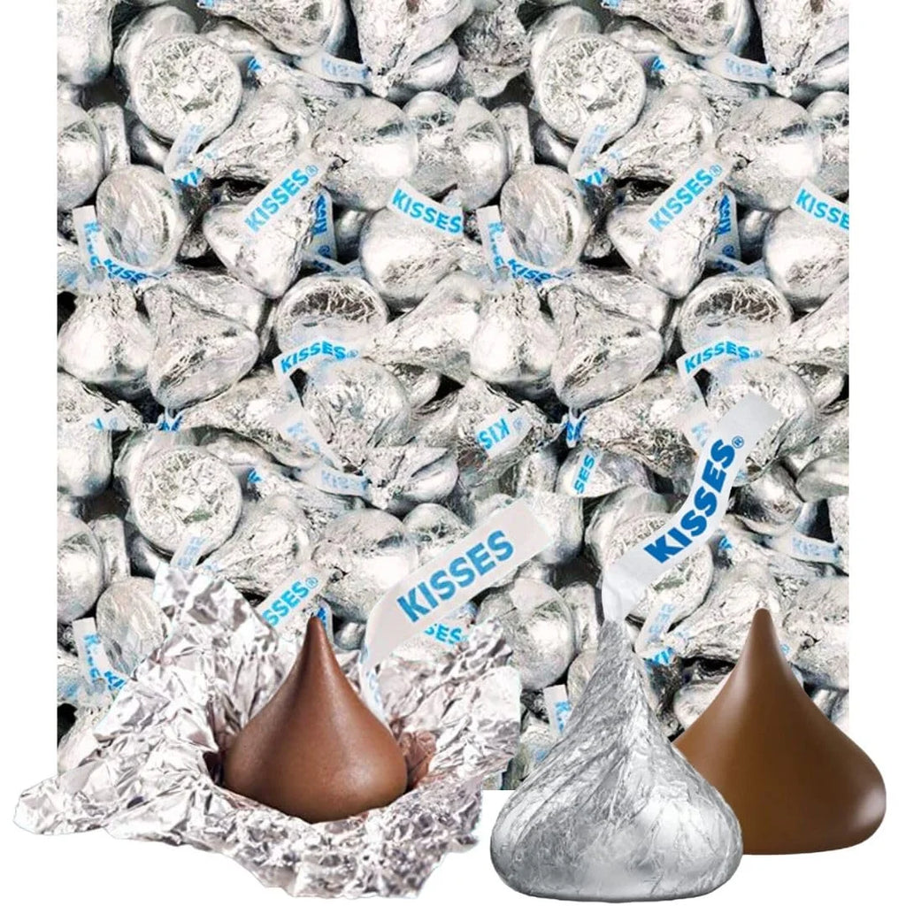Milk Chocolate Candy In Silver Foil - 2 Pound Y31605