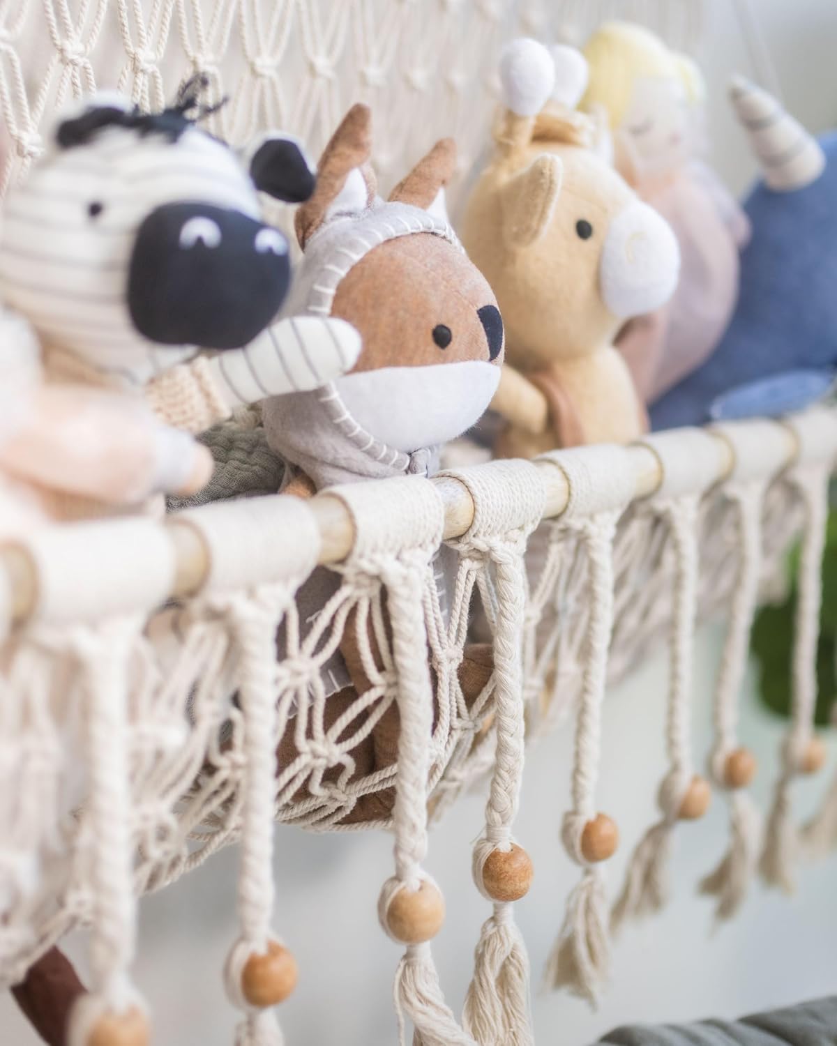 Macrame Hanging Storage Bin H207