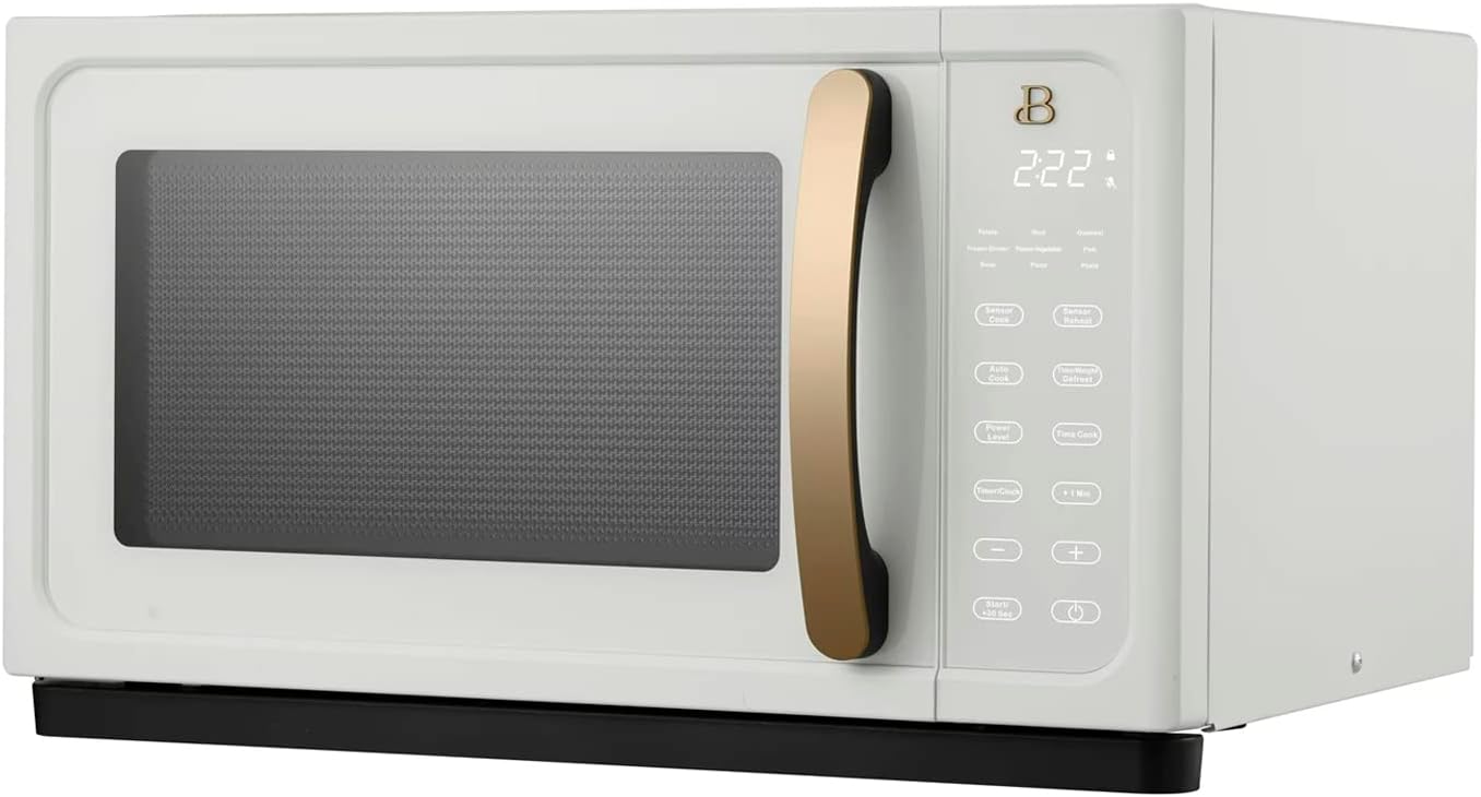 White 1.1 Cu ft 1000 Watt Sensor Microwave Oven W80628