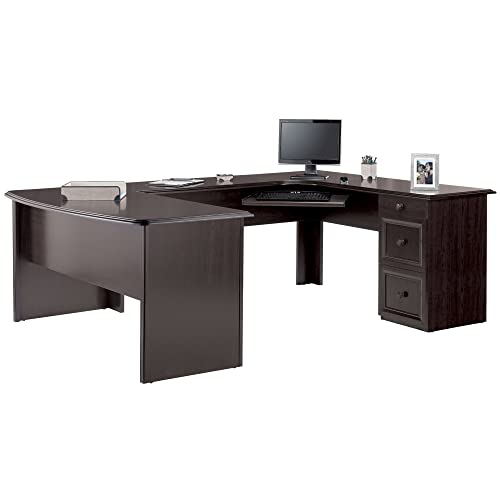 Walnut U-Shaped Executive Desk Z636