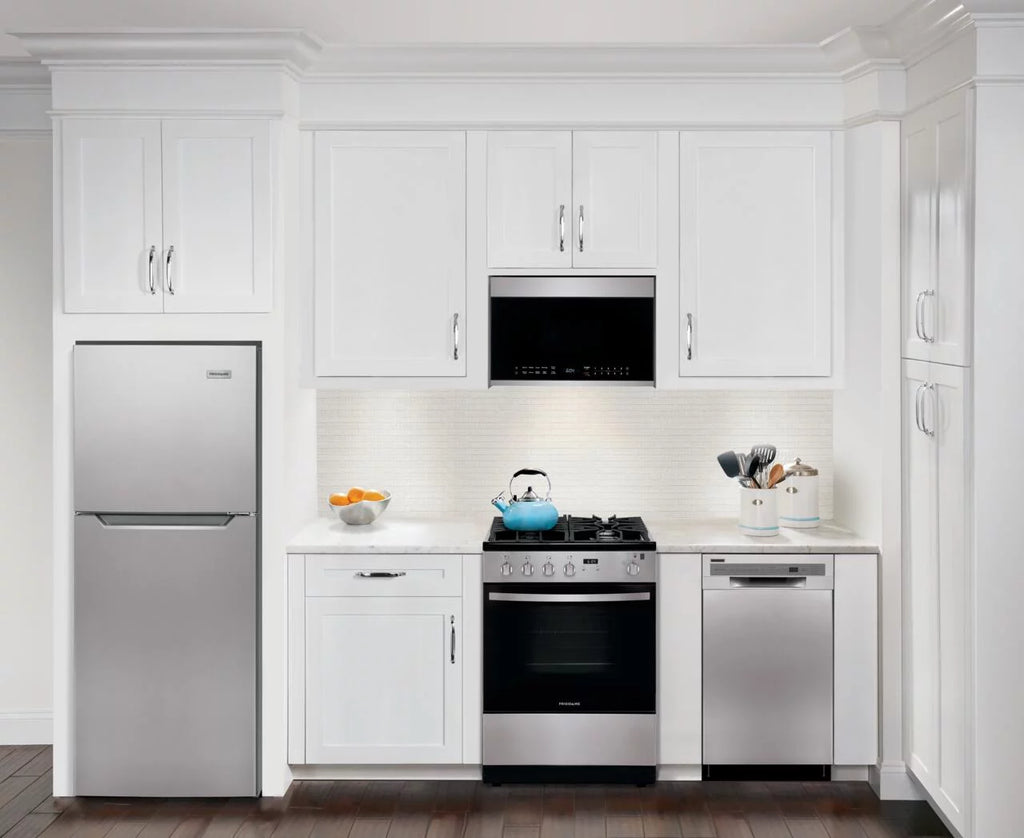 24'' Front Control Freestanding Gas Range E783